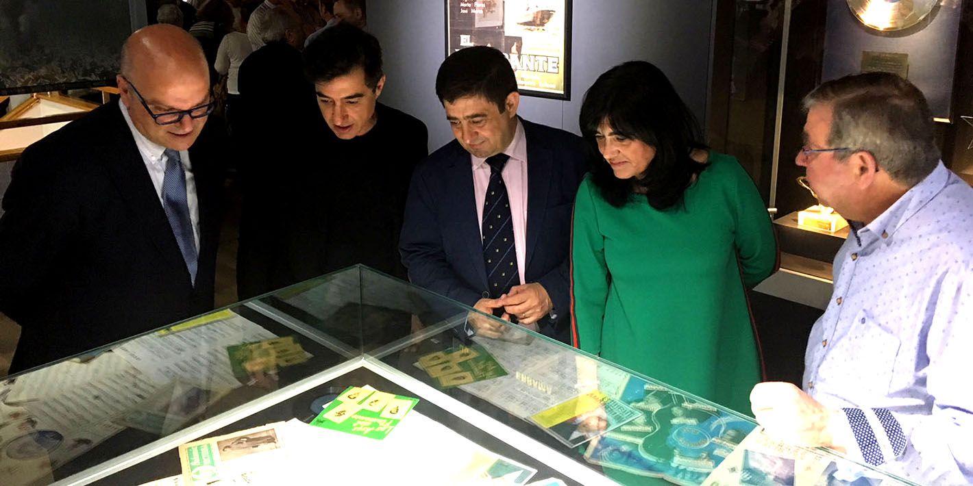 Torredelcampo rinde homenaje a Juanito Valderrama con la apertura de un museo dedicado a su figura y su obra